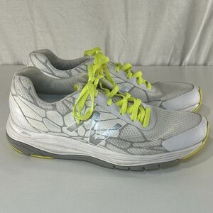 New Balance Womens ww1745wt White Running Shoes Sneakers Size 10 Comfort